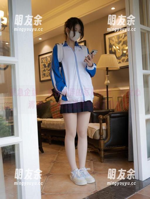 紧急企划 - 看林书辞的写真更新，少女心满满——我这是要中招了吗？