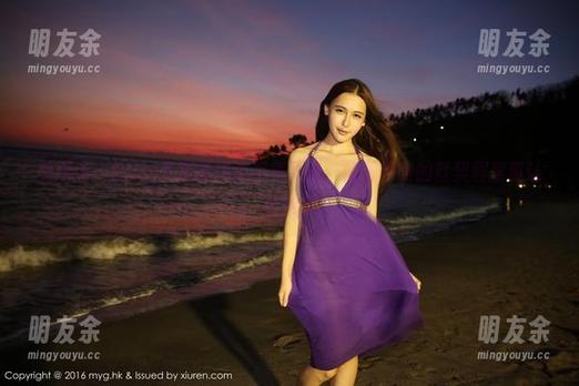 美媛馆 - Ellie艾栗栗海边写真更新，她跟海鸥的默契程度真让我嫉妒