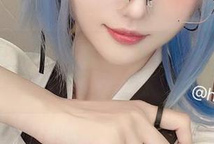 图片里的花兮_honoka，冬天的甜蜜定制，雪与香气交融，太好玩了吧？