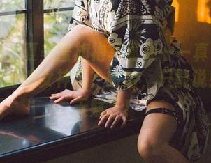 菠萝社 – 夏美酱旗袍写真集——真以为穿上就能扮演女神吗？哈哈，只能说她太有天赋了！