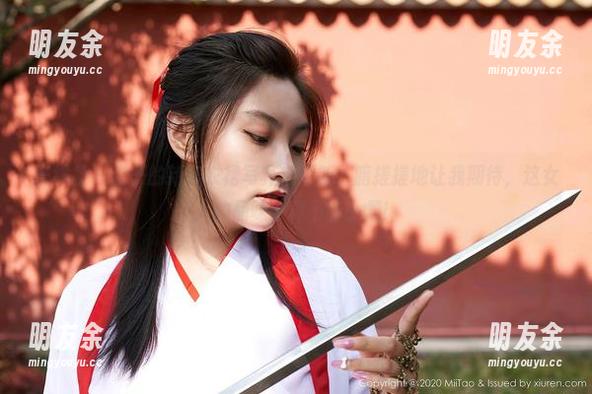 蜜桃社 - 杏子的新连衣裙写真集更新，暗搓搓地让我期待，这女人的品味可真不能小觑！