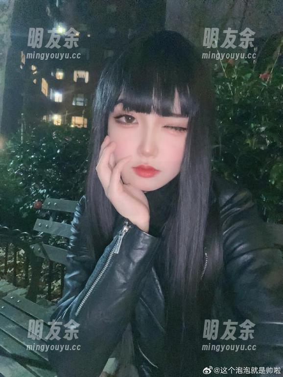开启观看模式，这个泡泡就是逊啦的黑贞德你领略的到奇妙之处了吗？