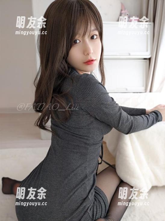 迷之呆梨的猫咪生活记录：自撮图册，心头好物