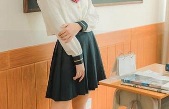 逐月Su和她的乡间小路写真：走走停停，最后哪条路能留住你？