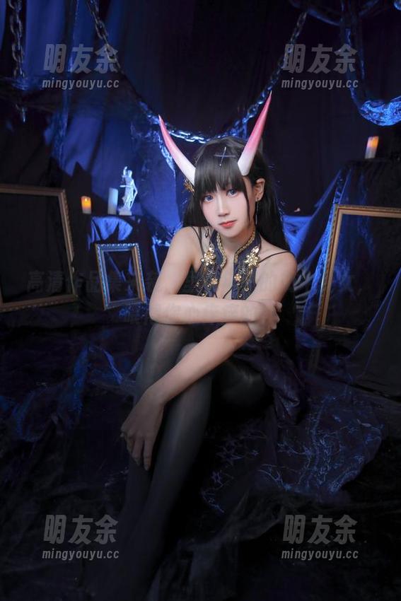 高清作品集来袭，里见年一的奶牛少女，喂得你心痒痒的！