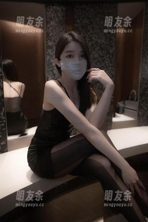 微密圈 - 金希儿的白裙图集：怕了怕了，谁敢不爱？