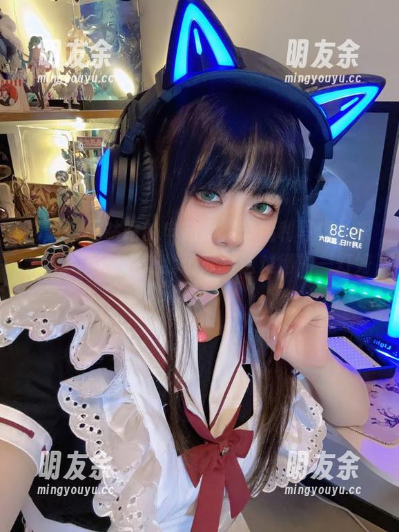阿九从不咕咕的申鹤海灯节福利写真，求真相的同时，让我们欣赏这难得的一灯好景！