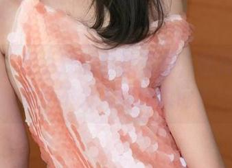 青豆客 – 程小烦的白丝资源，图库里藏了多少不为人知的瞬间？