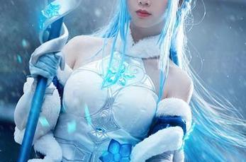 一女王的名媛梦：翻面饼仙儿最新图册，神情气质无敌！