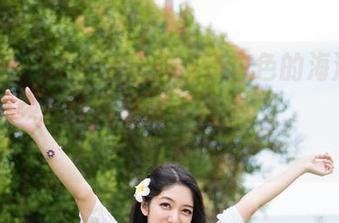 魅妍社 – Olivia童安琪在白色的海洋里游泳，视频在线播放等着我去αξιολογης回顾。
